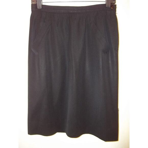 SALVATORE FERRAGAMO Black Wool Skirt with Two Pockets & Side Split 10